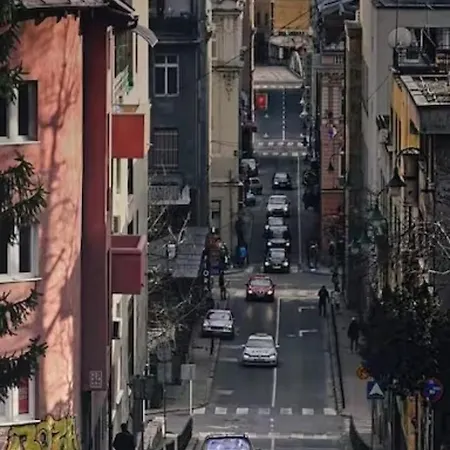 Quiet With Workspace In Location Affittacamere