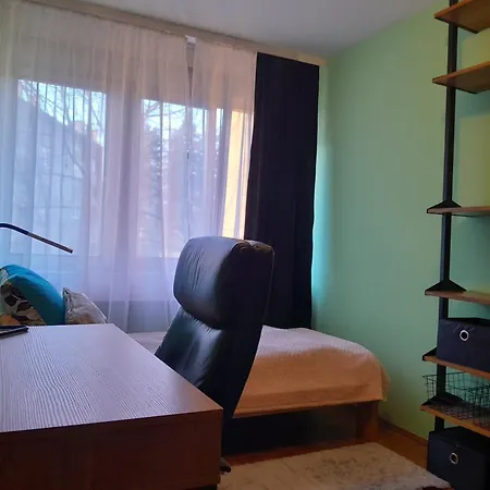 Quiet With Workspace In Location Maison d'hôtes Sarajevo